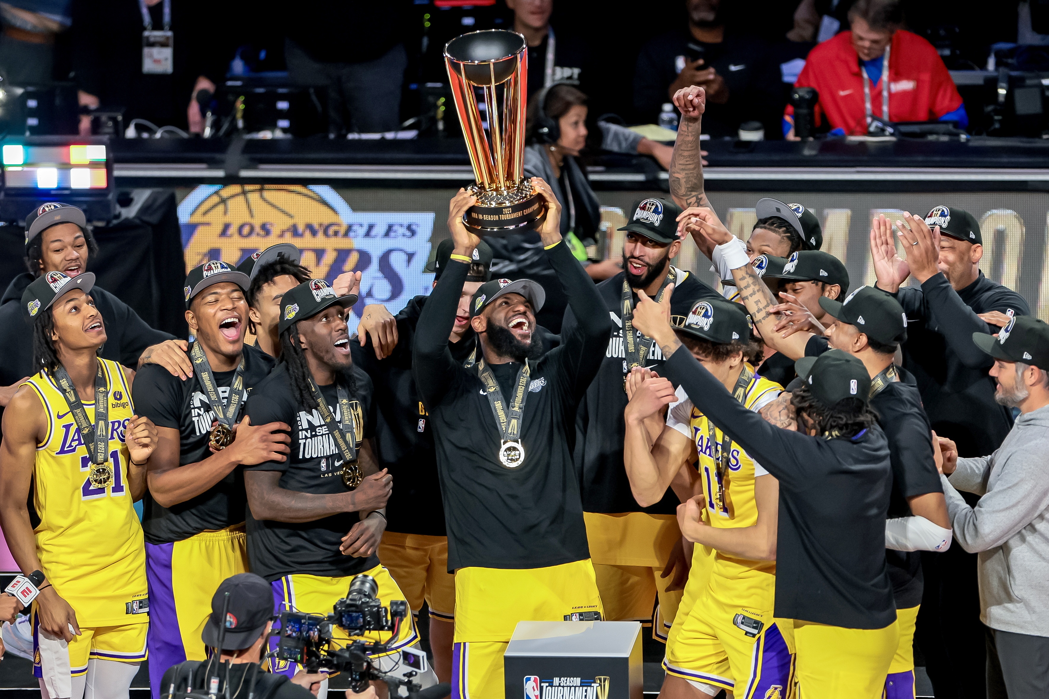 路威預測NBA杯：肯定選湖人 詹姆斯一到賭城就會(huì )變成世界最佳